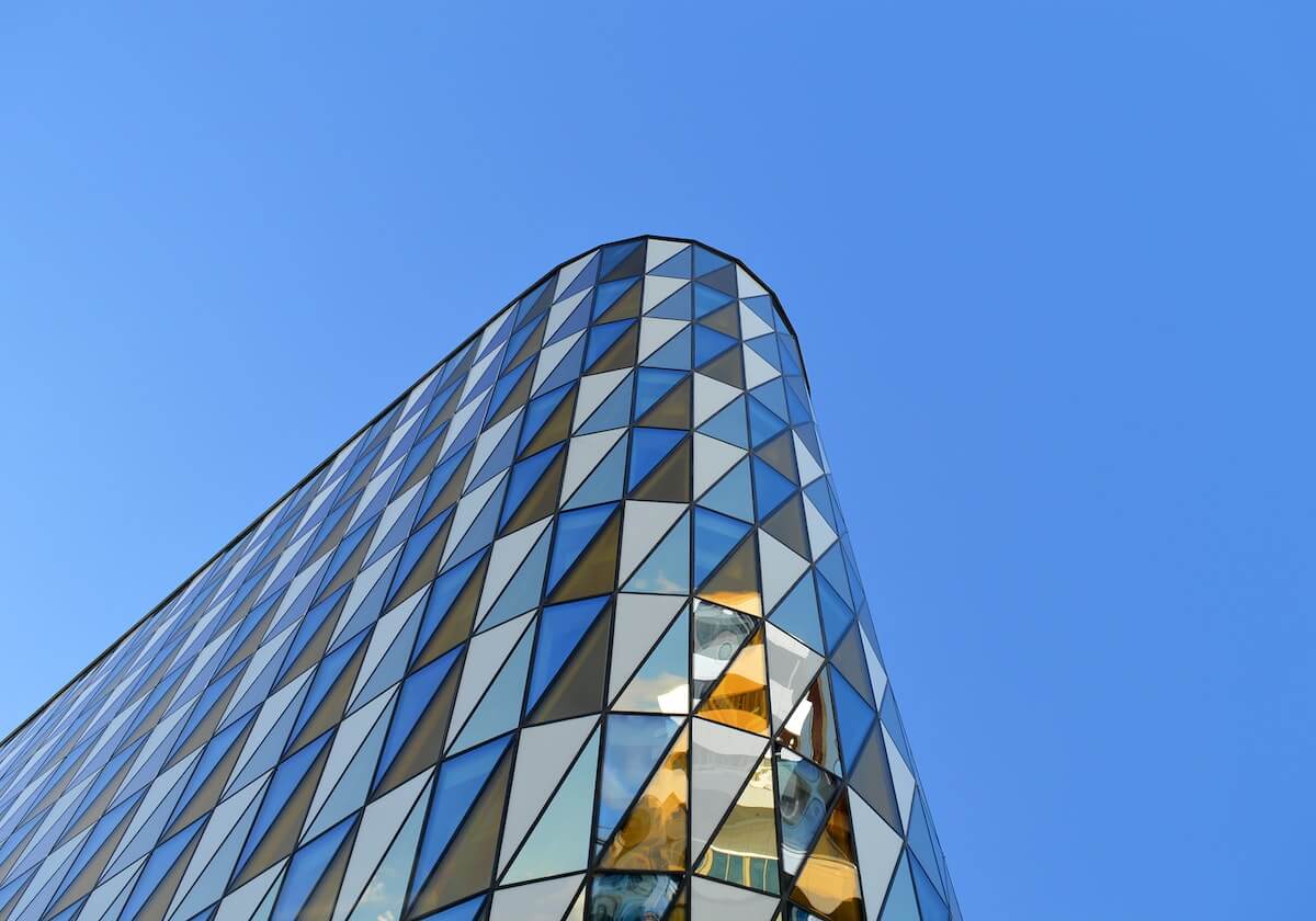 意甲媒体统计:米兰前14轮的积分比上赛季19轮的积分还多1分,米兰有了长足进步