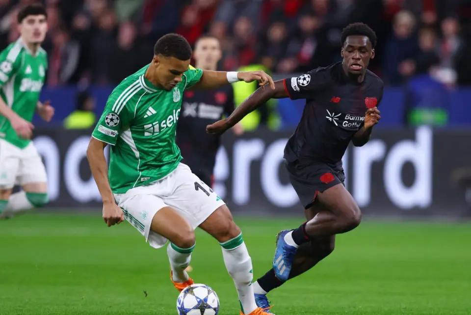 德甲劲旅勒沃库森末分钟绝平英超劲旅纽卡斯尔,格里马尔多关键时刻拯救球队